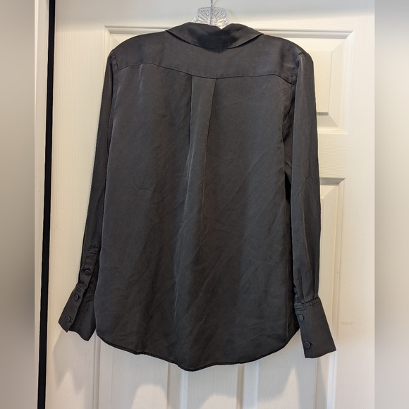 FRAME DENIM- THE STANDARD SHIRT 100% silk long sleeve black blouse size Med NWOT - Picture 3 of 6
